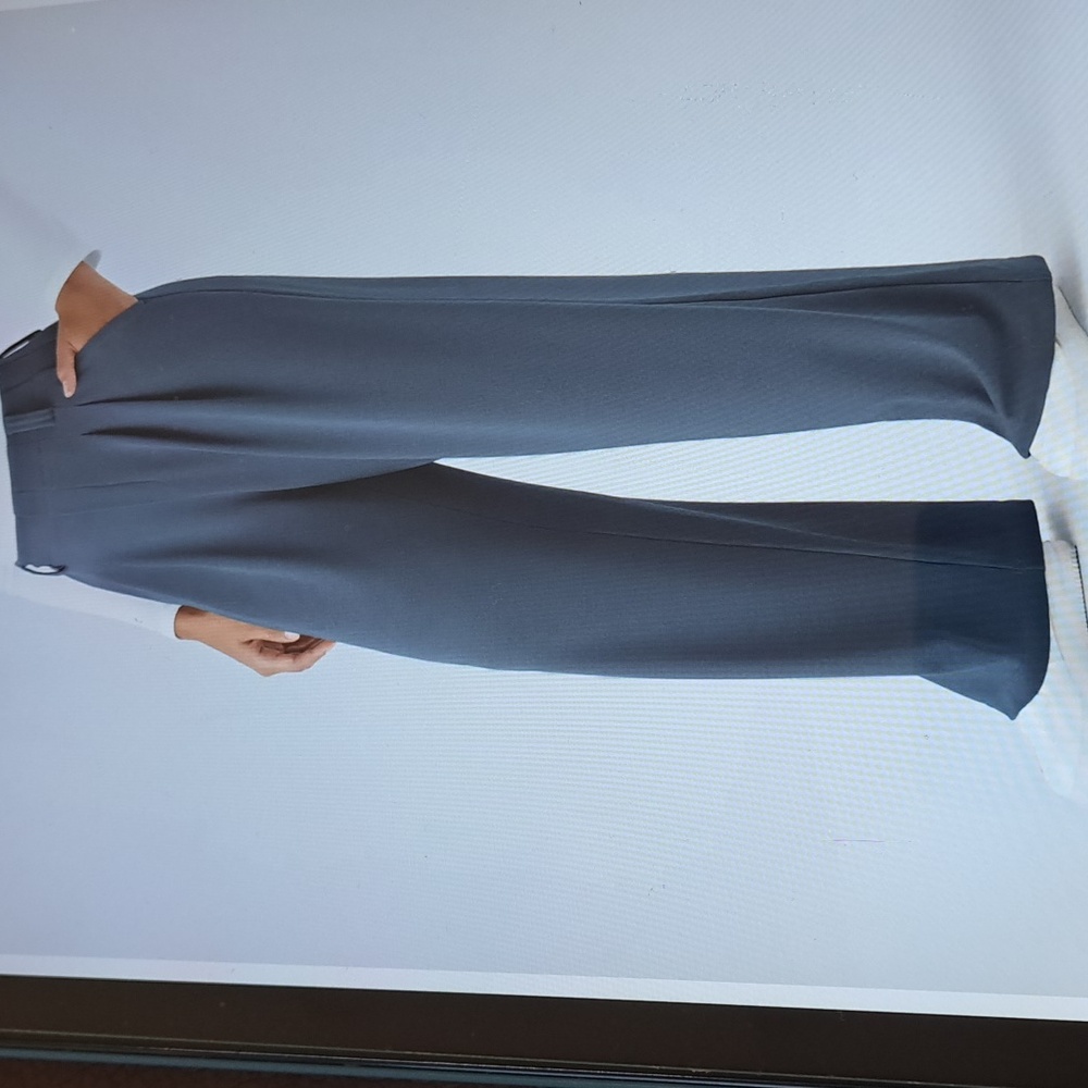 LARGE(PETITE)      HALARA FLEX WIDE LEG WAFFLE PANTS